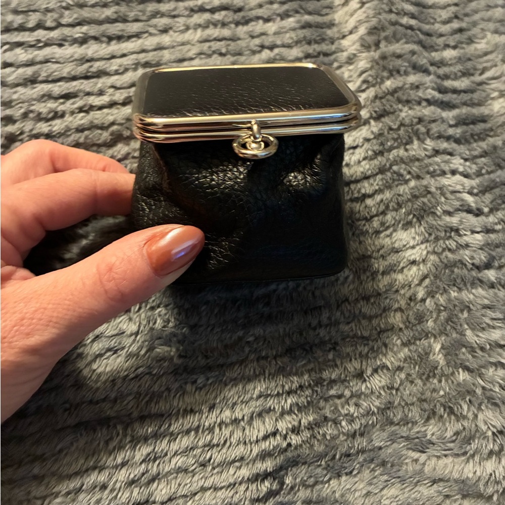Elegant Danier Black Leather Coin Purse